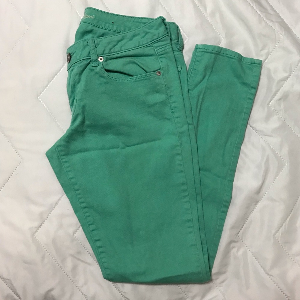 Ladies American Eagle Jeans